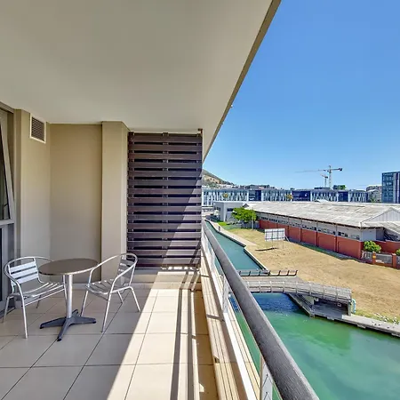 Birds-Eye Canal View - Walk To Cticc And V&A Waterfront! Kapstadt Exterior foto